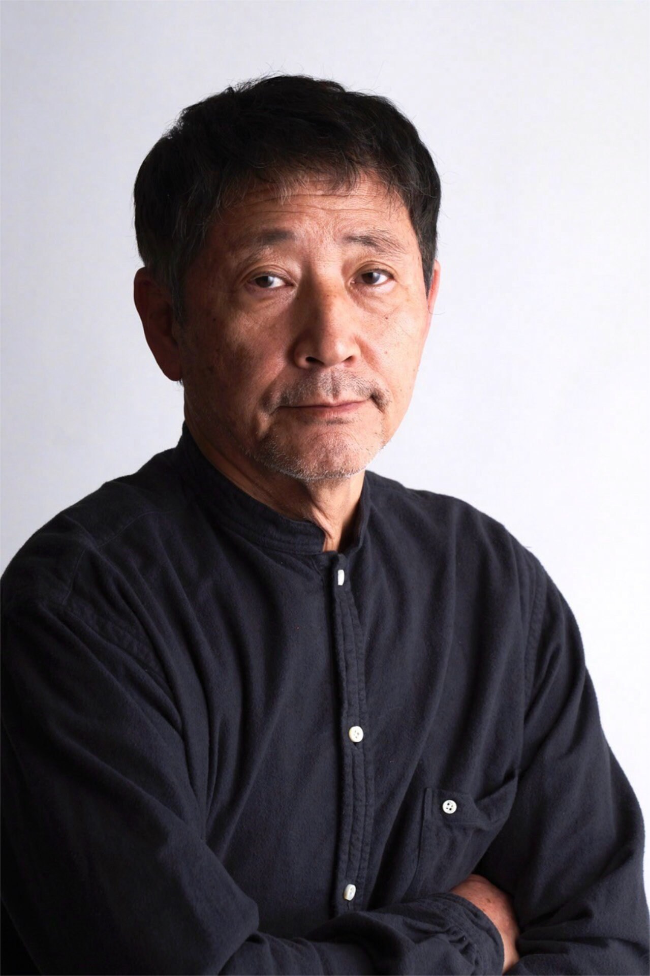 小林薫・尾野真千子が共演、認知症を患う元警官が主人公の「憶えのない殺人」制作開始