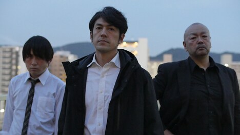 「怪人の偽証 冨樫興信所事件簿」場面写真