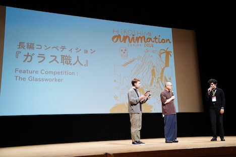 長編コンペティション作品「ガラス職人」上映後トークの様子。