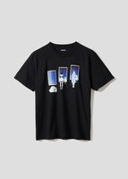 「きみの色」グラニフコラボTシャツ（3500円）