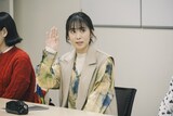加藤菜津が演じる玲香。