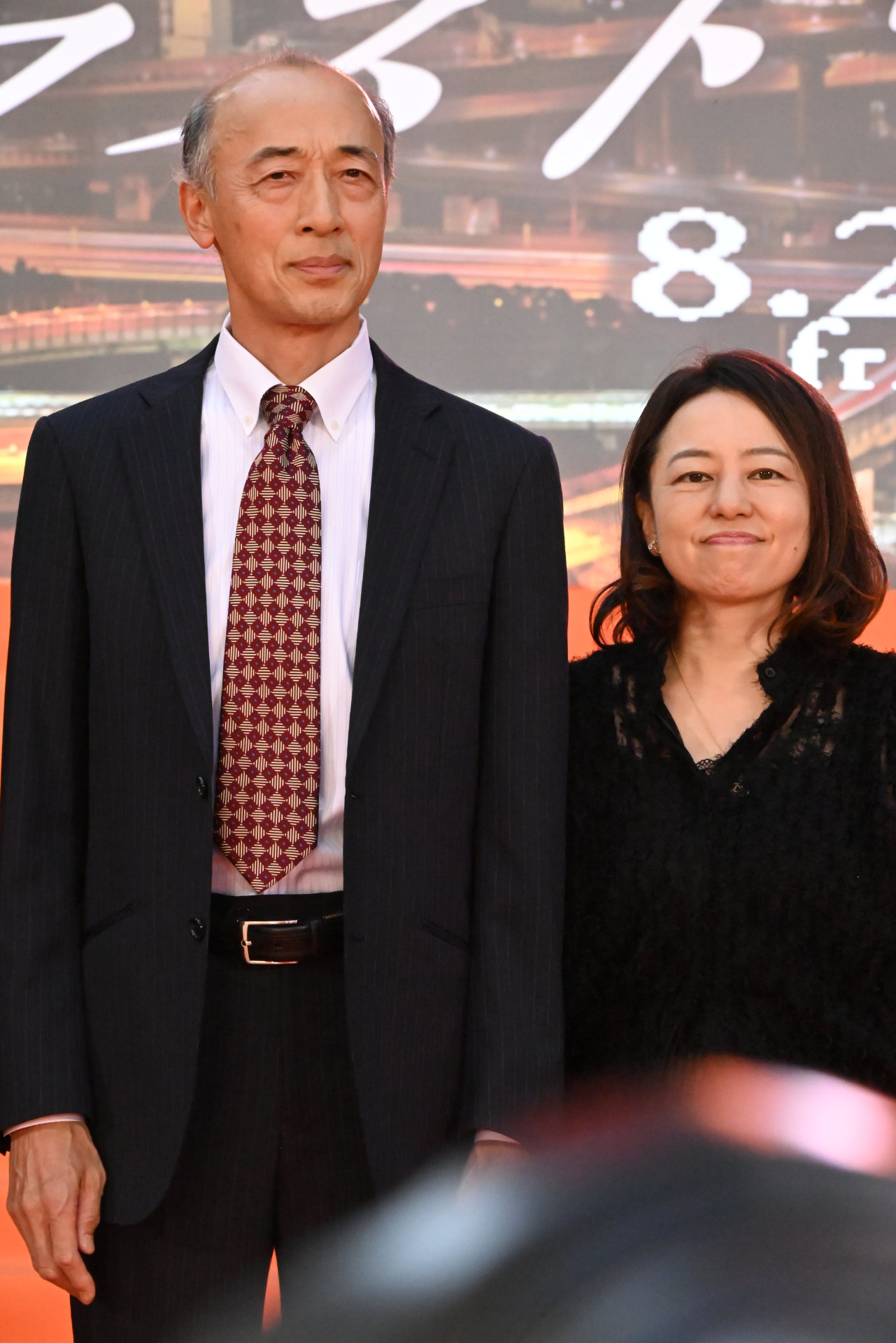 左から酒向芳、塚原あゆ子。