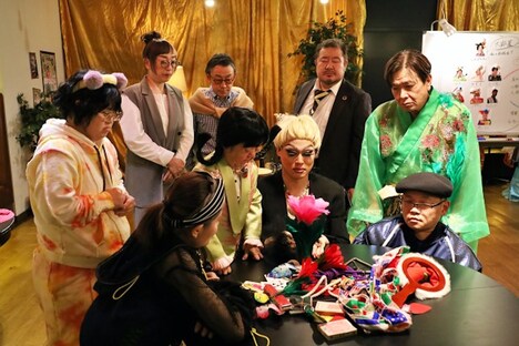 映画「まつりのあとのあとのまつり『まぜこぜ一座殺人事件』」場面写真