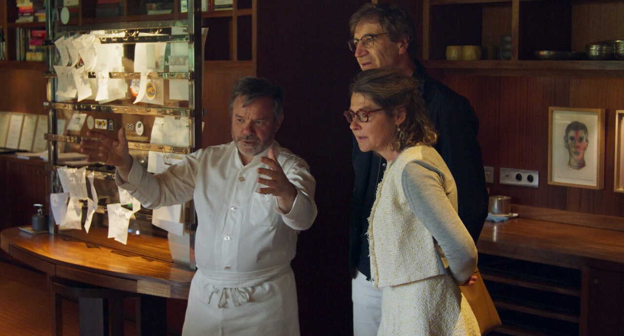 「至福のレストラン／三つ星トロワグロ」場面写真