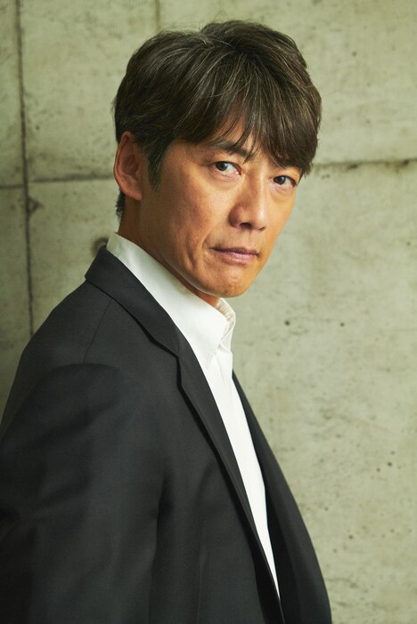 反町隆史演じる飛鷹千寿。