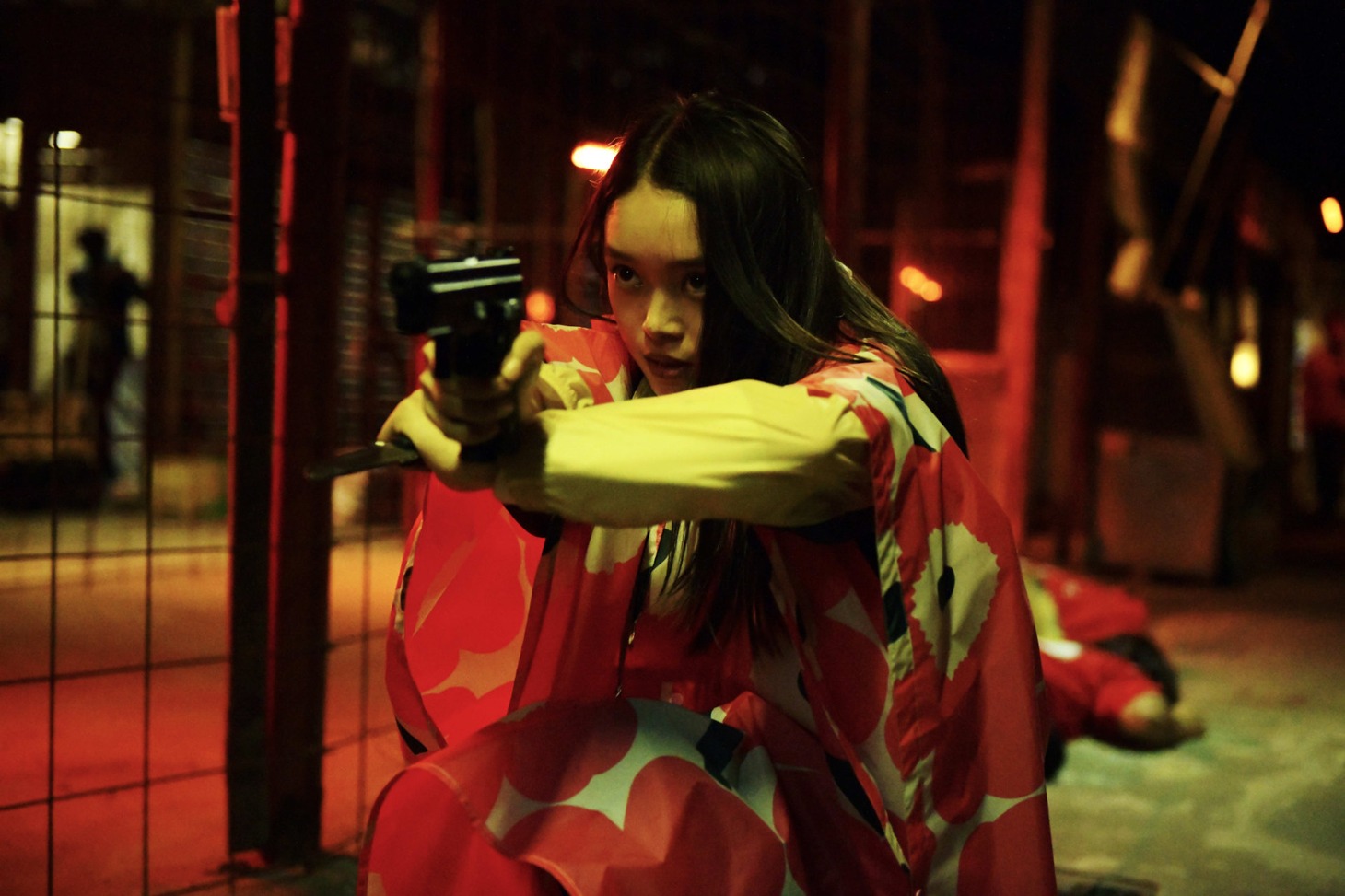 「ベイビーわるきゅーれ ナイスデイズ」新場面写真