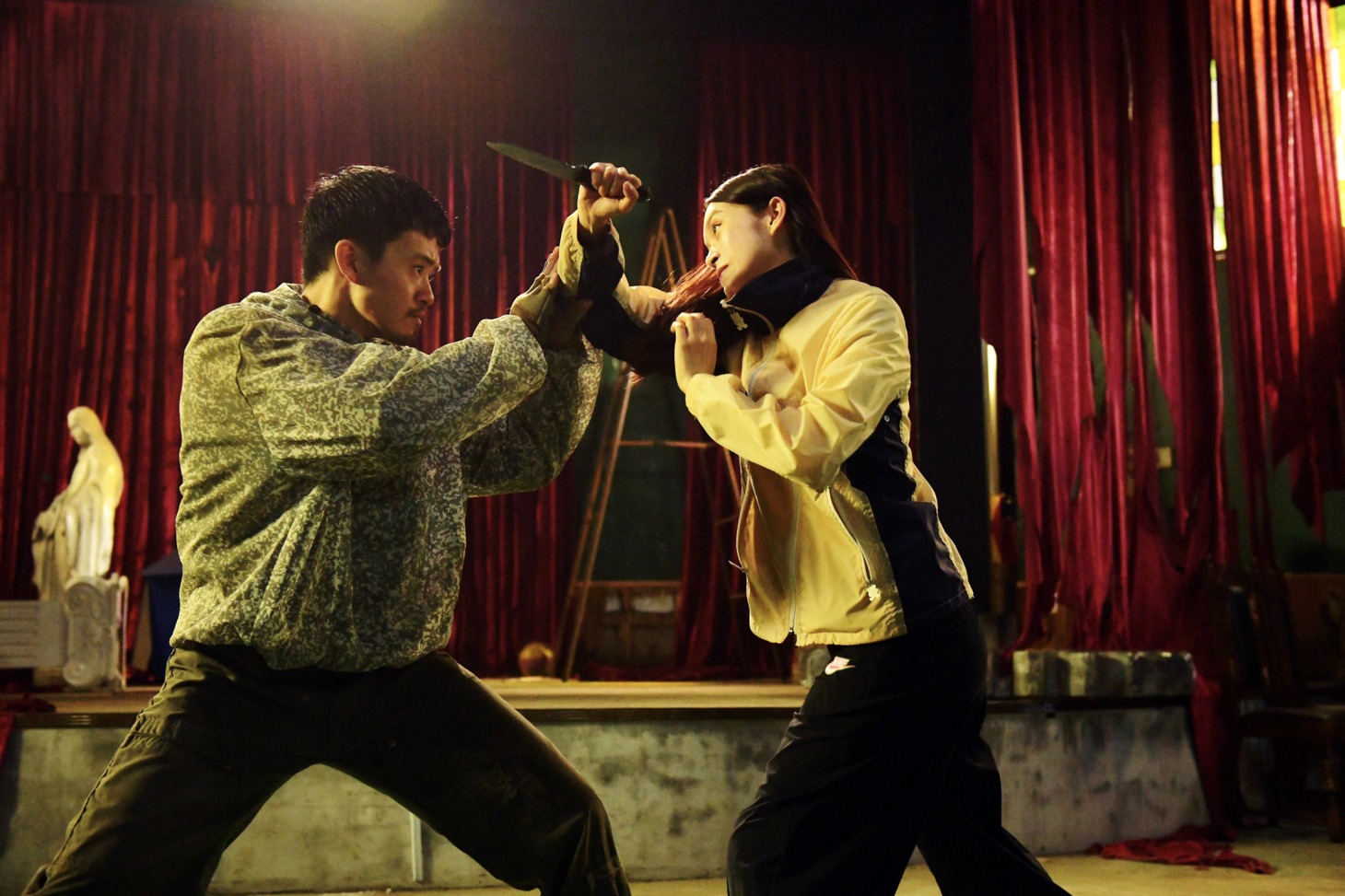 「ベイビーわるきゅーれ ナイスデイズ」新場面写真