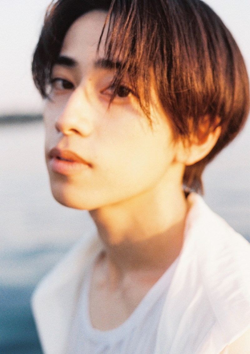 本島純政ファースト写真集「純」の表紙。