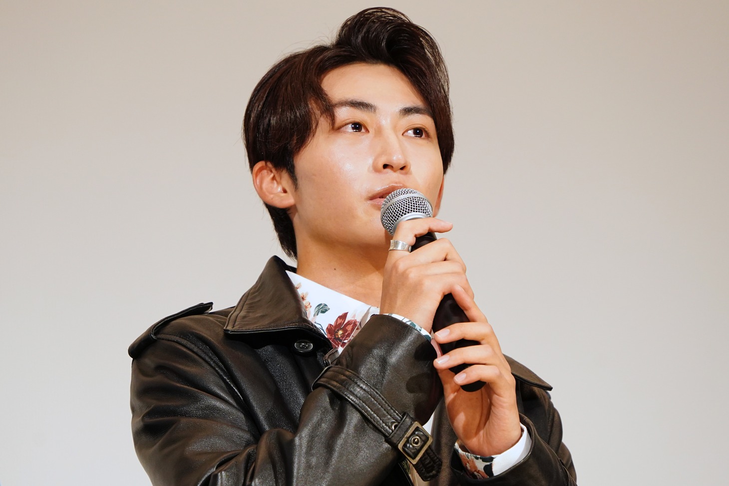日野友輔