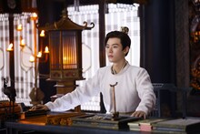 ゴン・ジュン（龔俊）演じる韓燁。