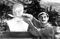 「奇妙な展覧会」場面写真