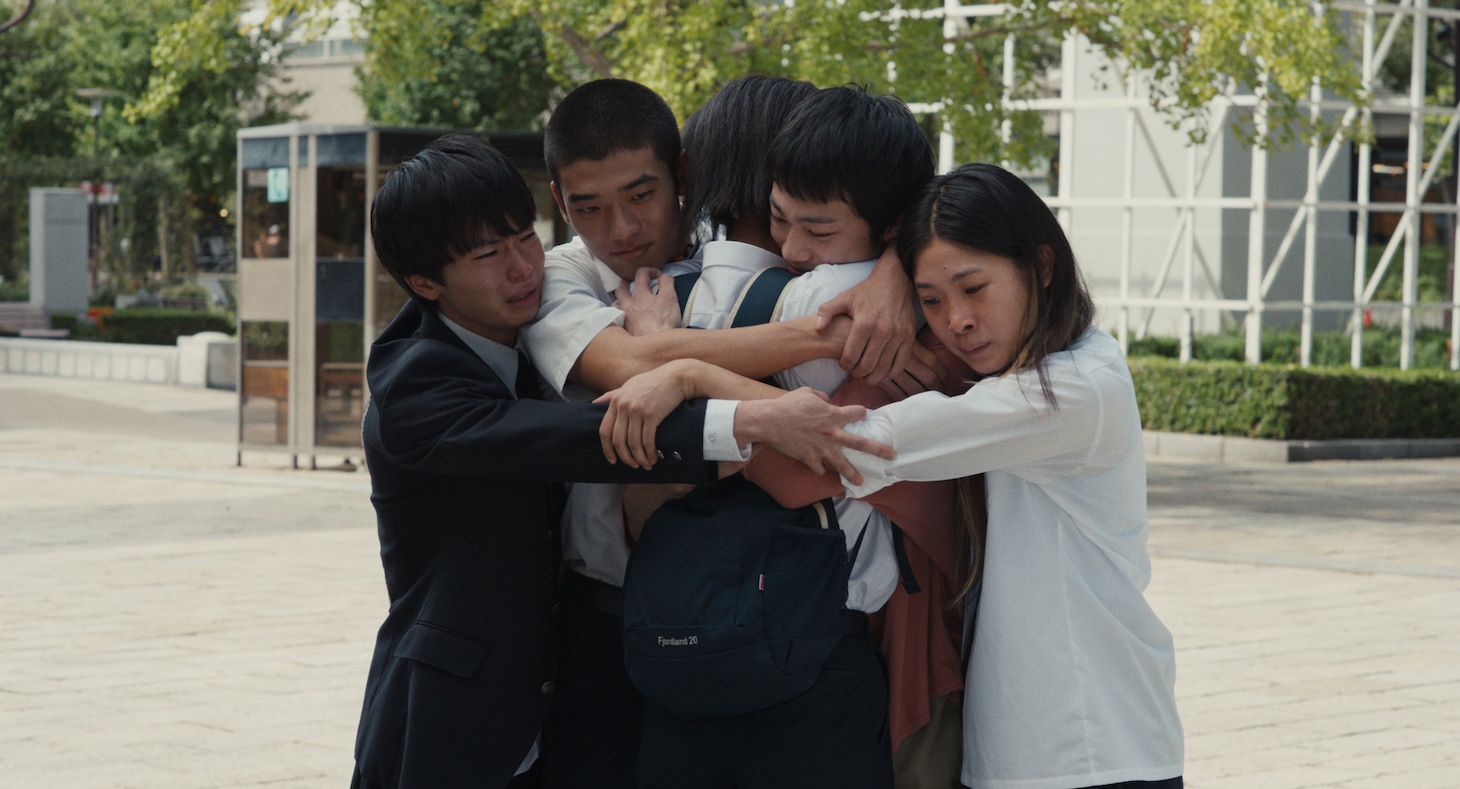 「HAPPYEND」場面写真
