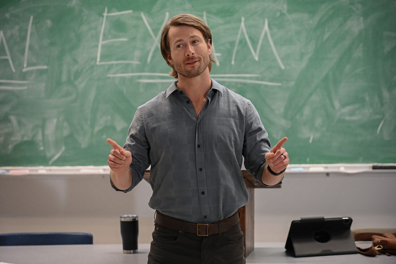 グレン・パウエルが「ヒットマン」製作の背景を語る、脚本執筆への思いも