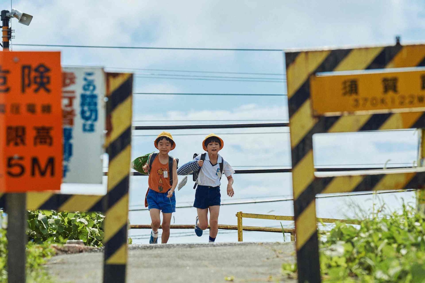 「ぼくが生きてる、ふたつの世界」新場面写真