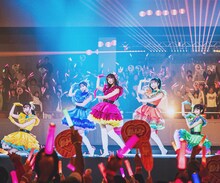 実写版「【推しの子】」より、齋藤飛鳥、酒井唯菜、兼清萌々香、齋藤茉日、中野あいみ演じる初代B小町