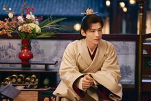 バイ・ジンティン（白敬亭）演じる顧九思。