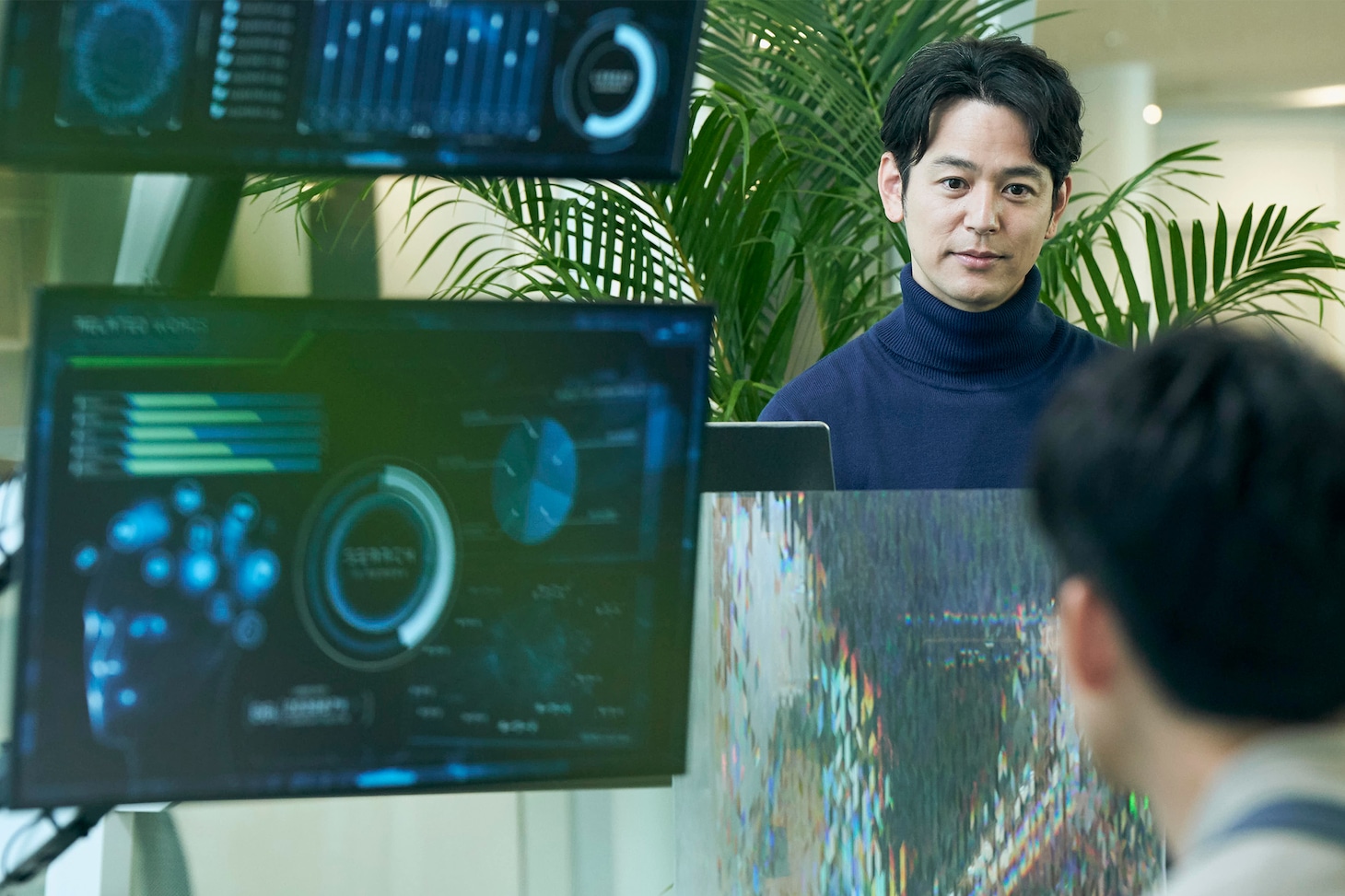 「本心」新場面写真