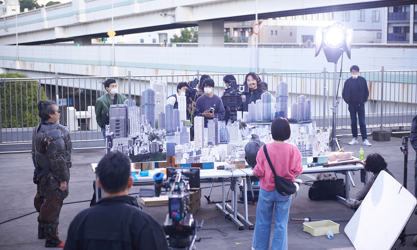 東京藝術大学大学院映像研究科における実習風景。
