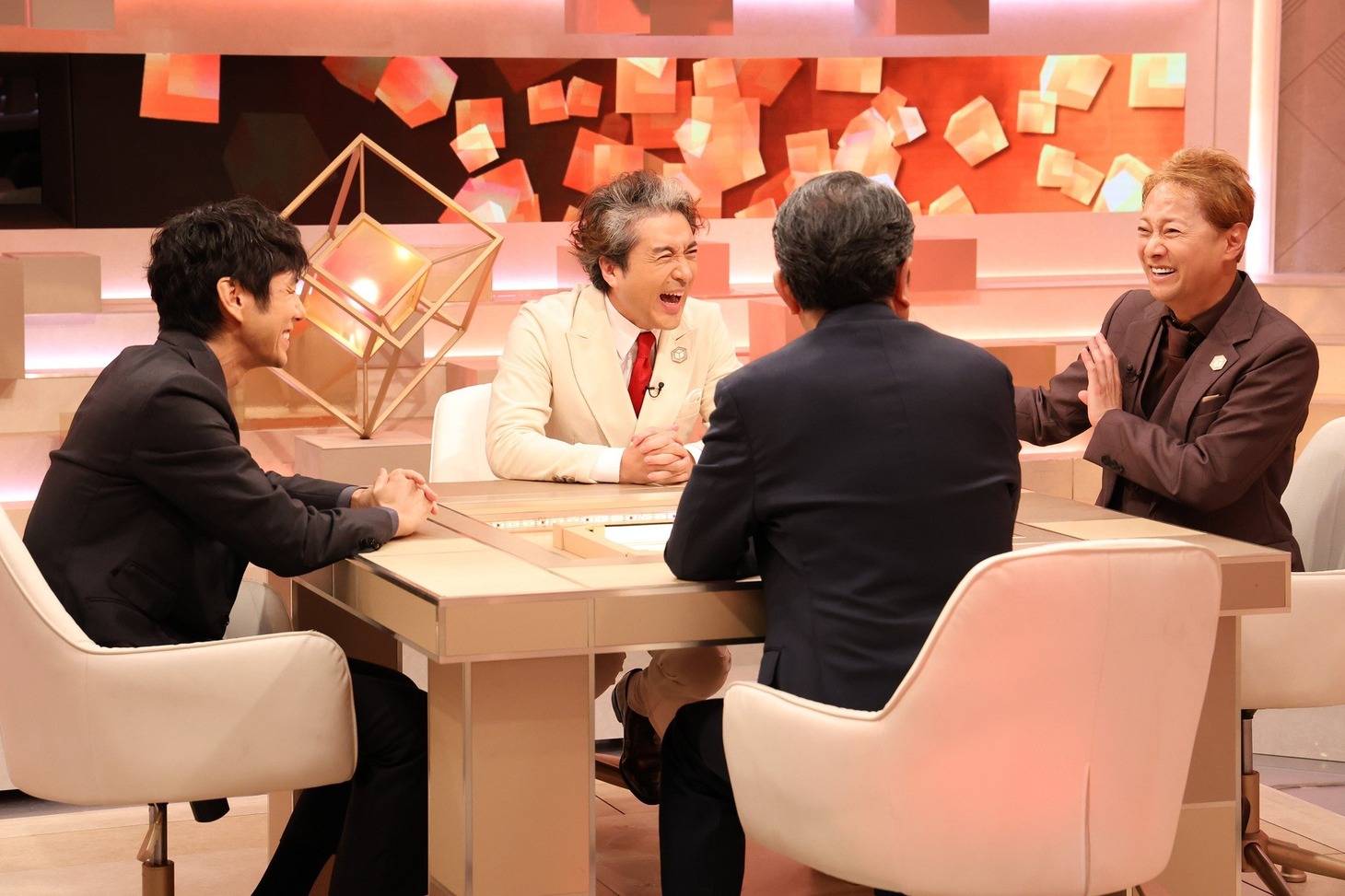 「だれかtoなかい」の様子。