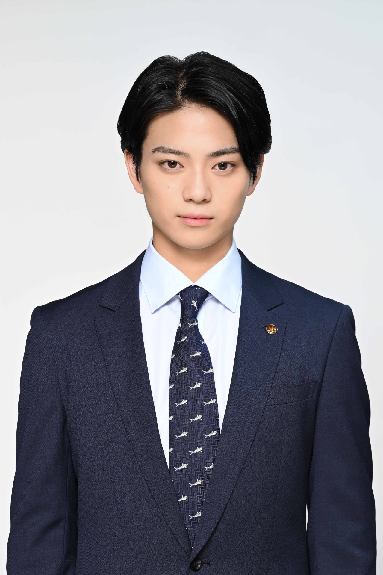 「オクトー ～感情捜査官 心野朱梨～ Season2」より、岩瀬洋志演じる今西湊人
