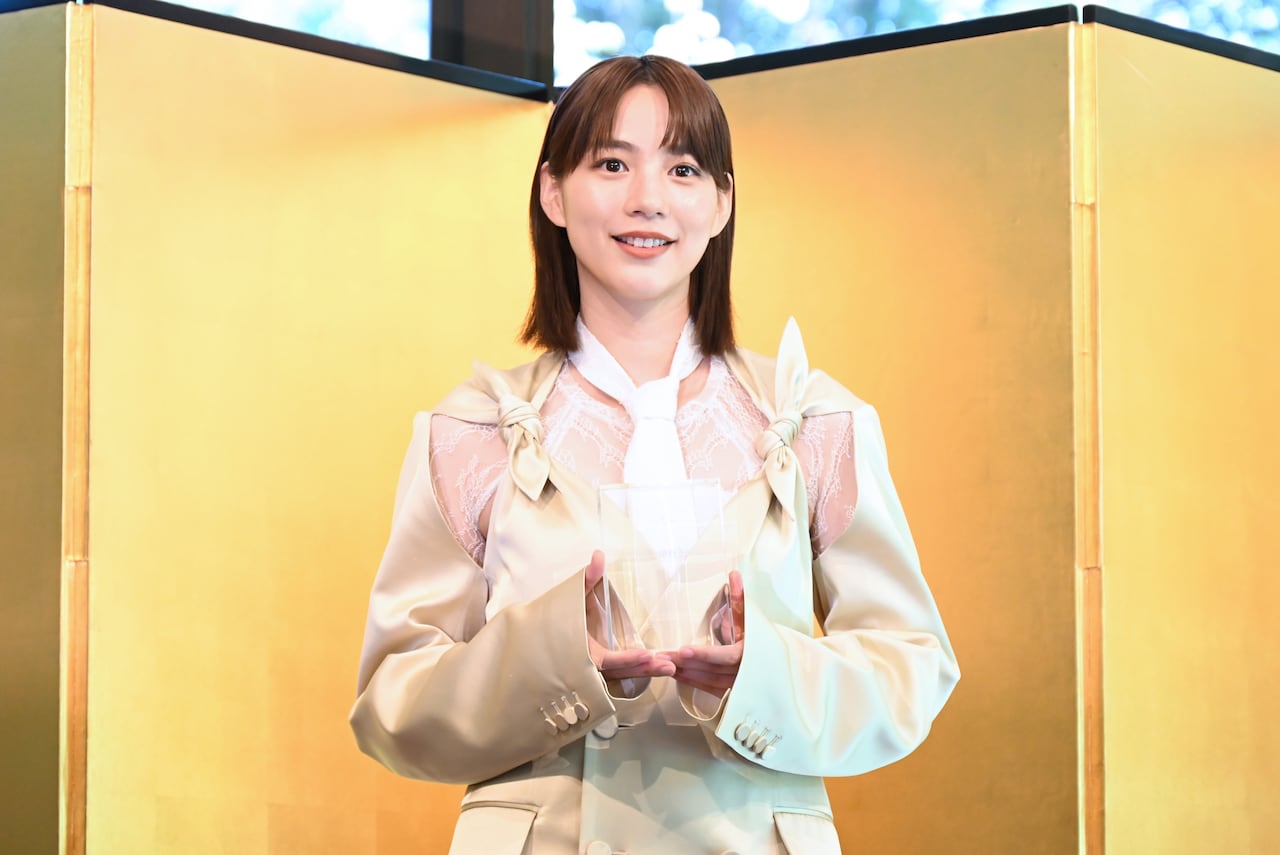 のん、伊丹十三賞は「背中を押してくれる」宮本信子との思い出も明かす