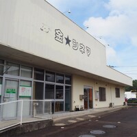 静岡県伊東市に「金星シネマ」誕生、16席のミニシアターで“まちの映画館”目指す