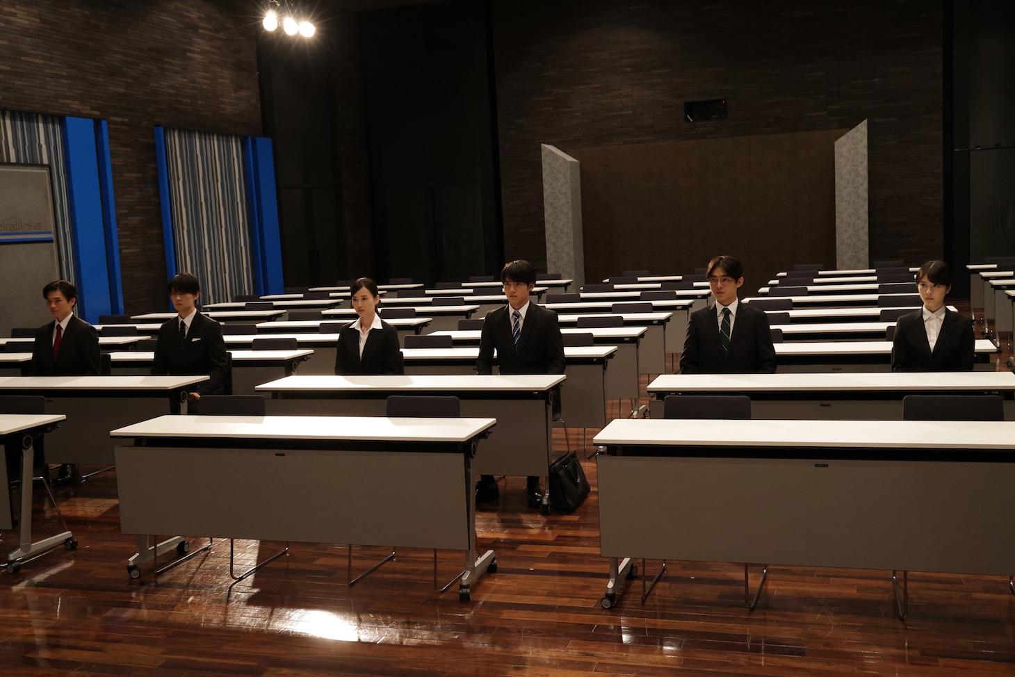 「六人の嘘つきな大学生」場面写真