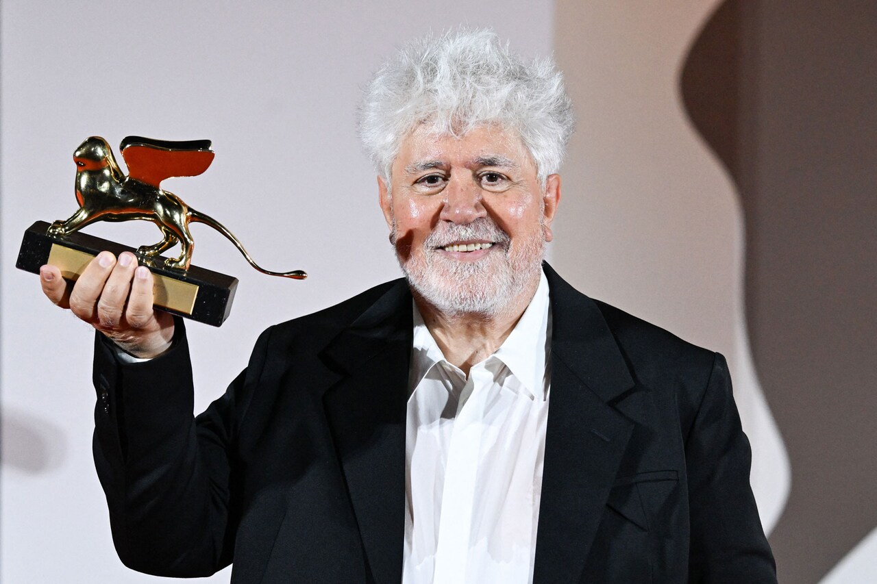 ペドロ・アルモドバル監督作がヴェネツィア金獅子賞に、安楽死をテーマとした英語作品