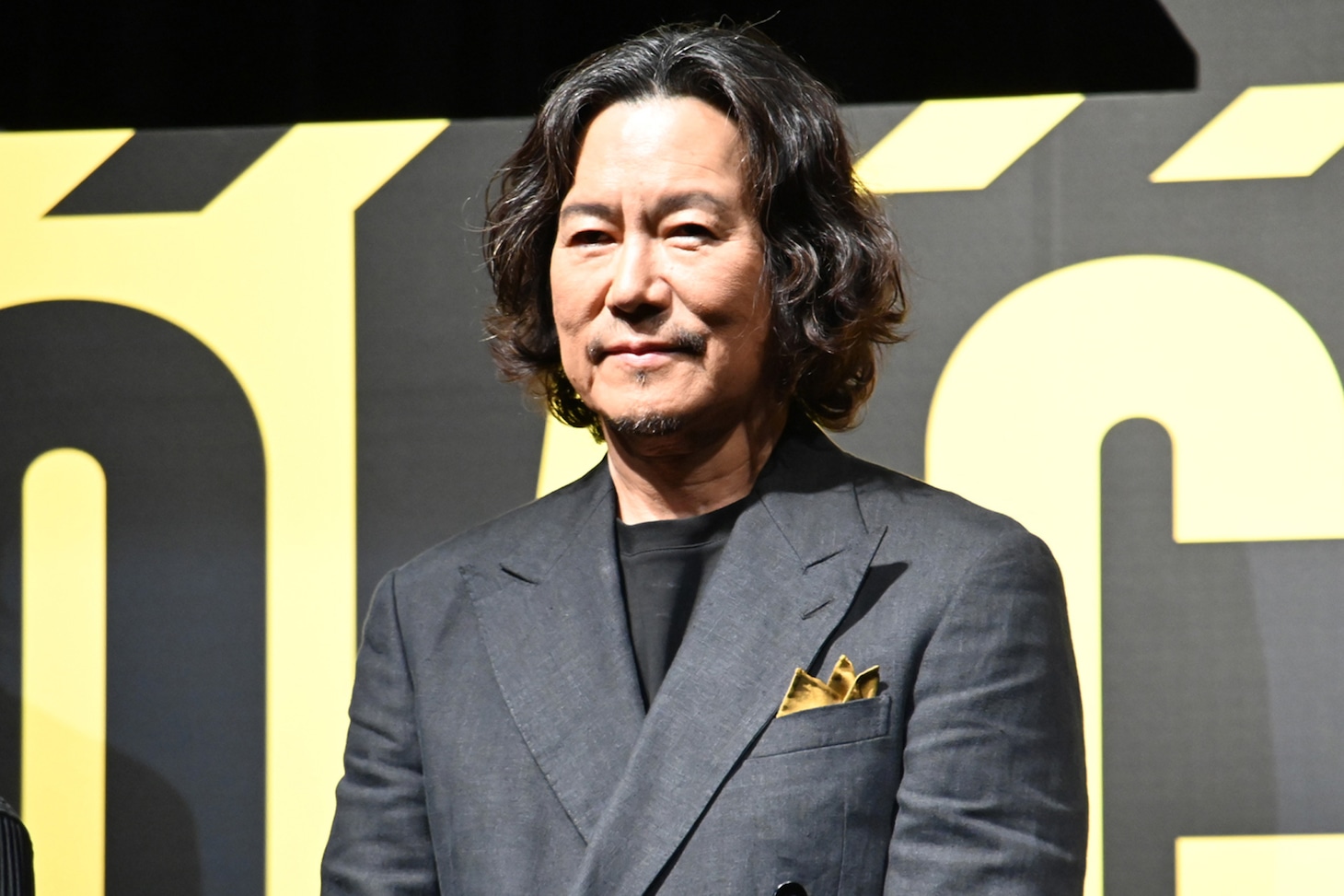 豊川悦司