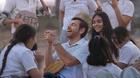 「型破りな教室」場面写真