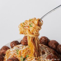 「ミートボールスパゲッティ」を再現した食品サンプル