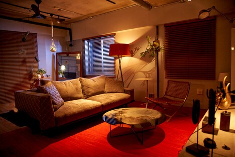 「傲慢と善良」より、西澤架の部屋のセット