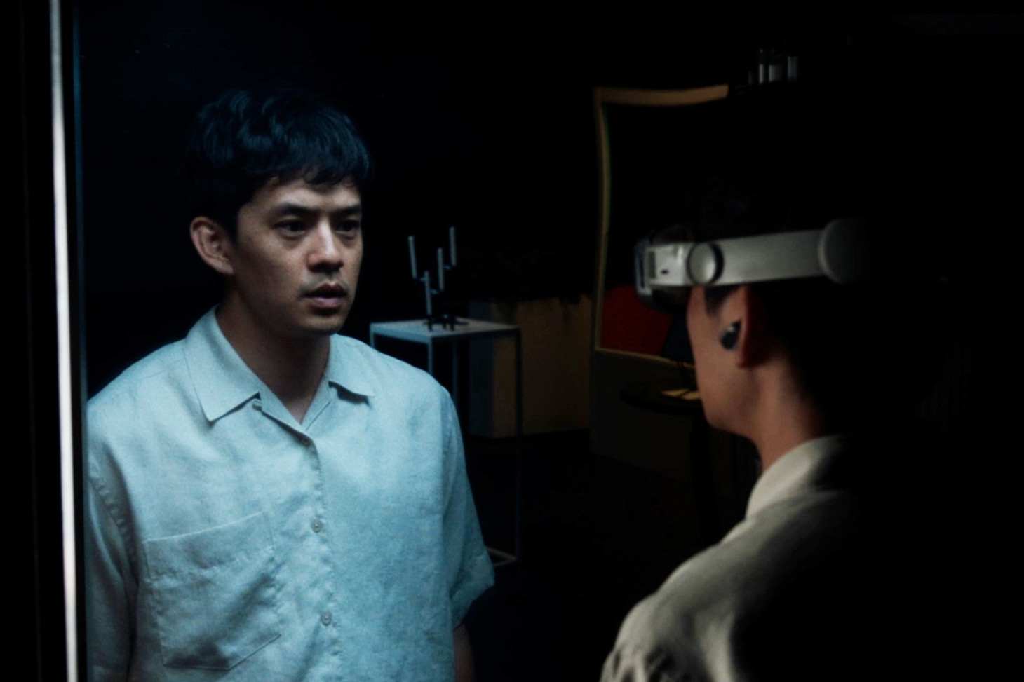 「本心」新場面写真