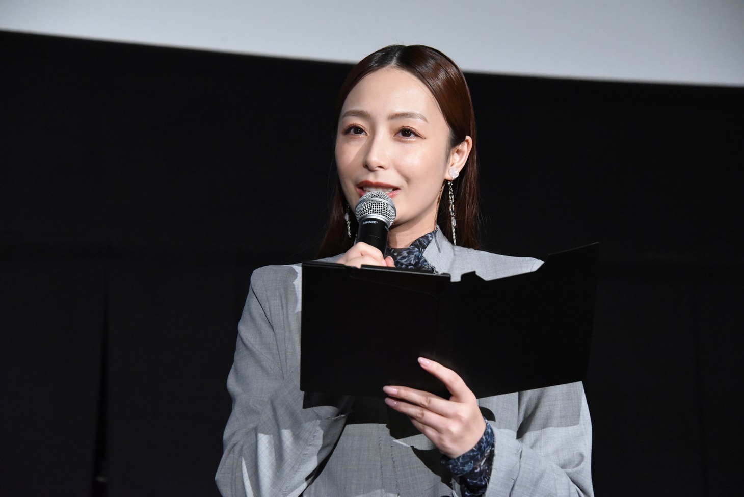 宇垣美里