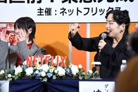 左から唐田えりか、ゆりやんレトリィバァ