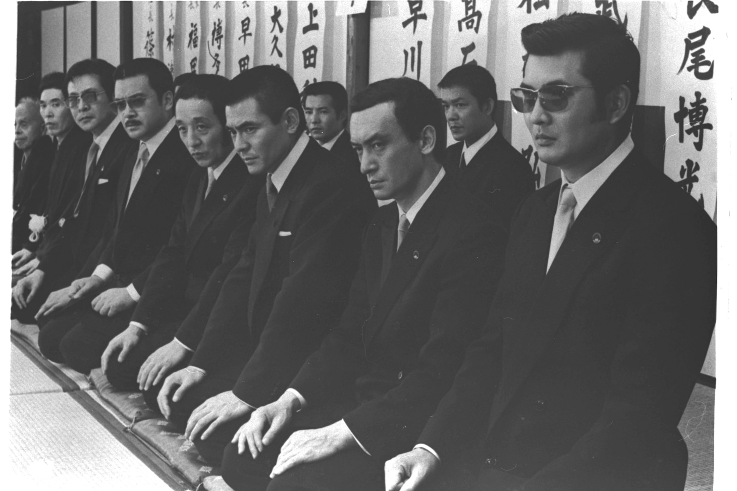 「仁義なき戦い 代理戦争」場面写真