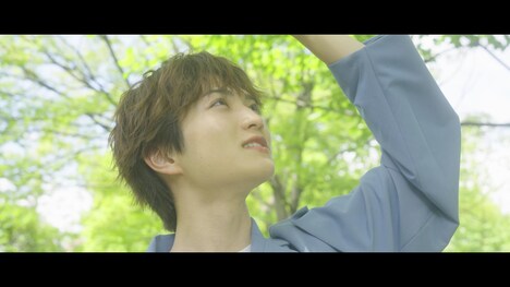 「About Who?」の「知念英和 編」より