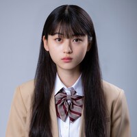 星野くるみ役の菊池日菜子。