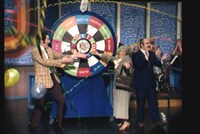 「悪魔と夜ふかし」新場面写真