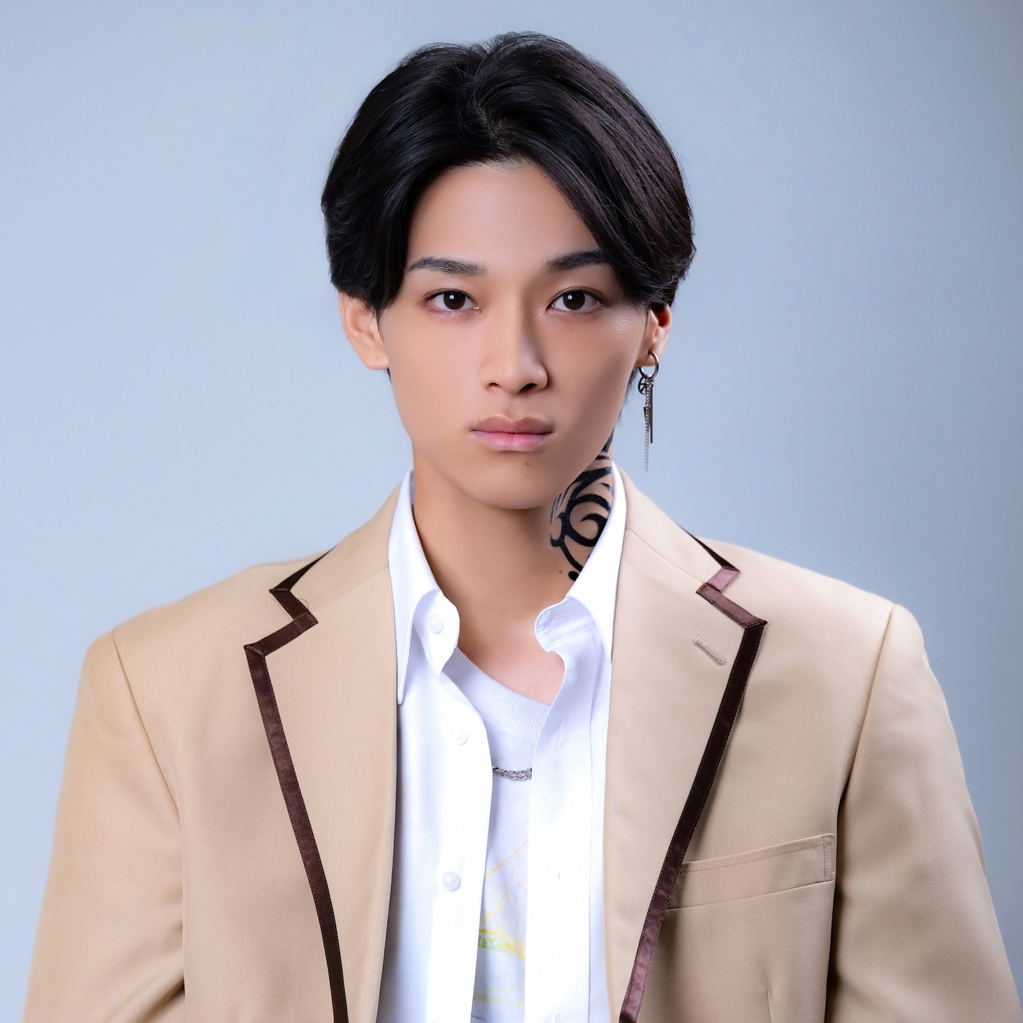 上田正人役の松本怜生。