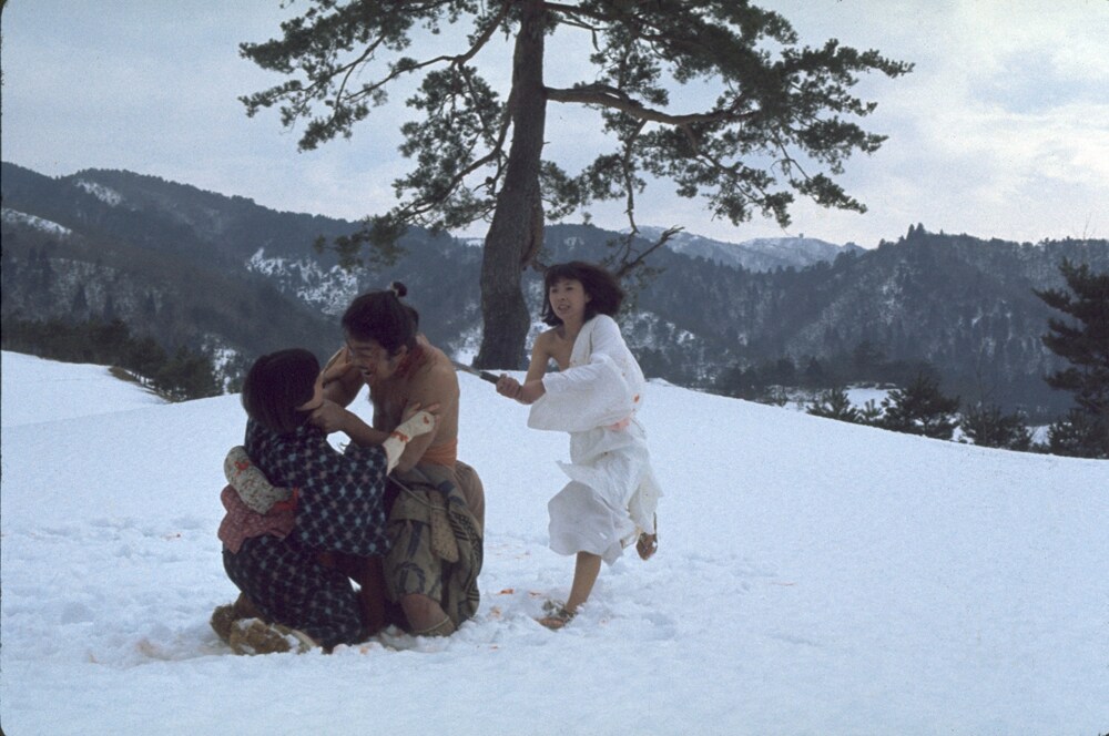 女獄門帖 引き裂かれた尼僧」場面写真 - ピラニア軍団のアルバム復刻