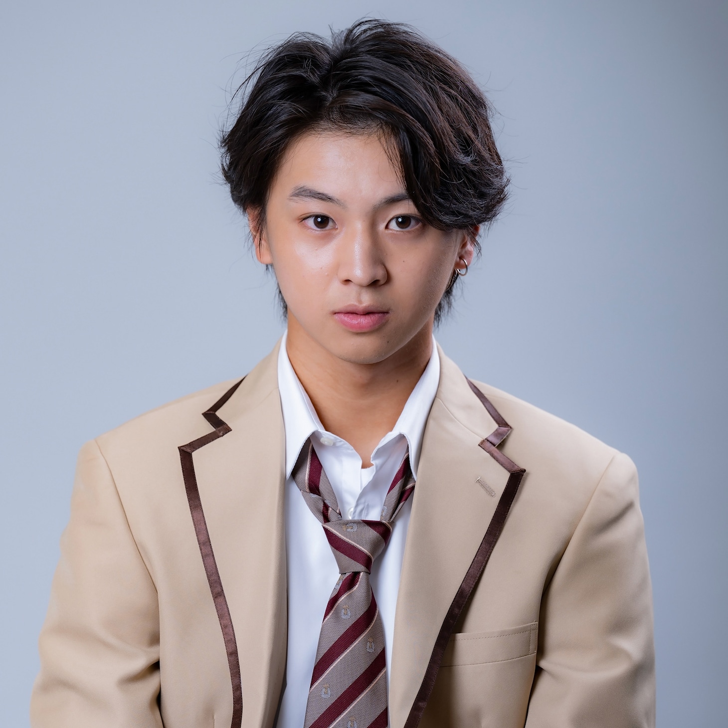 井上隆役の藤本洸大。