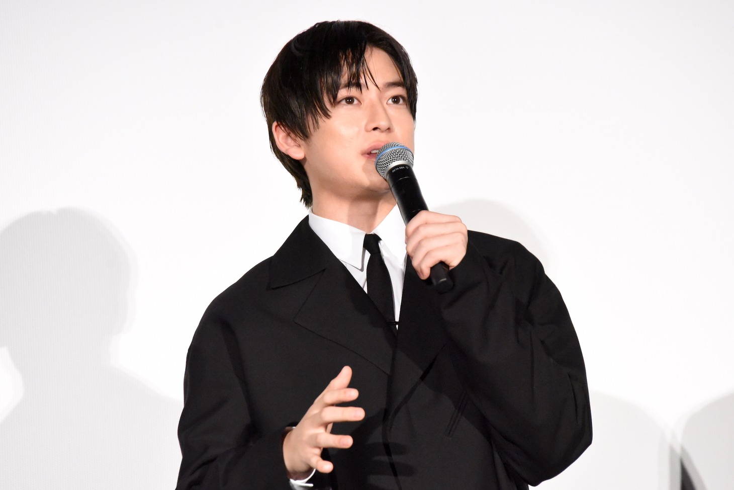 高橋文哉