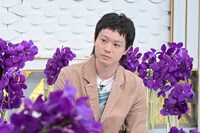 「日曜日の初耳学」に出演した菅田将暉