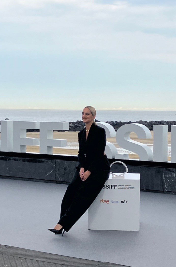第72回サンセバスチャン国際映画祭にて、ノエミ・メルラン