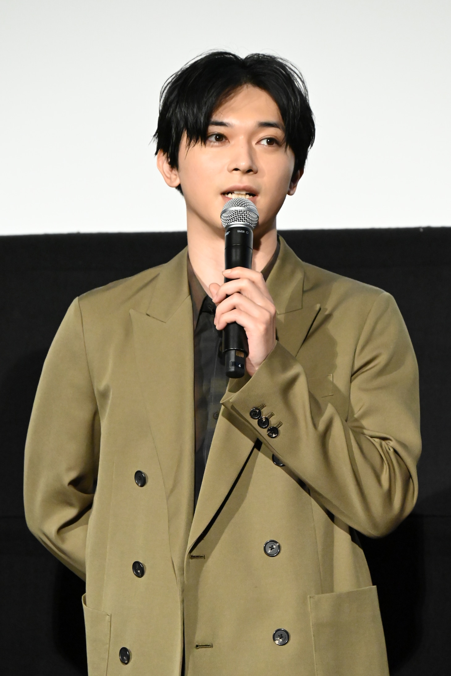 吉沢亮