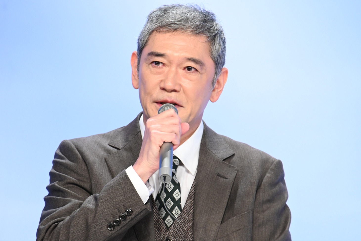 杉本哲太