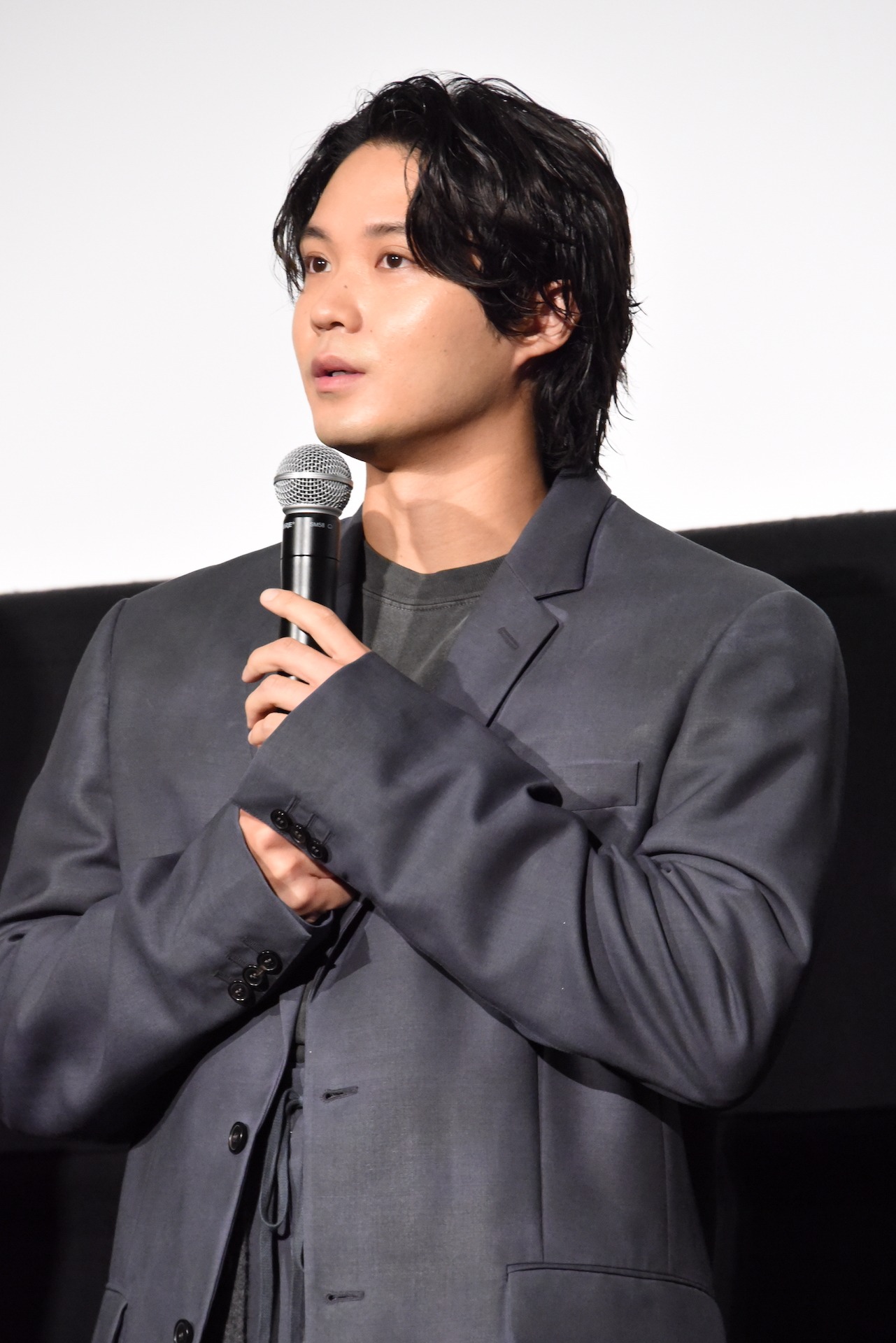 磯村勇斗