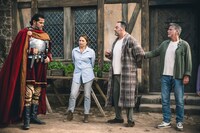 Netflix映画「ルー・ガルー: 人狼を探せ！」場面写真