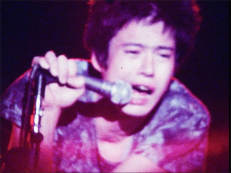 「ちょっとの雨ならがまん」場面写真